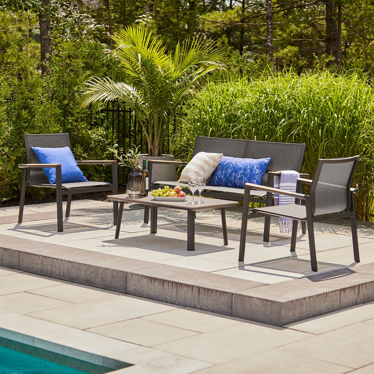 Birman Outdoor Conversation Set