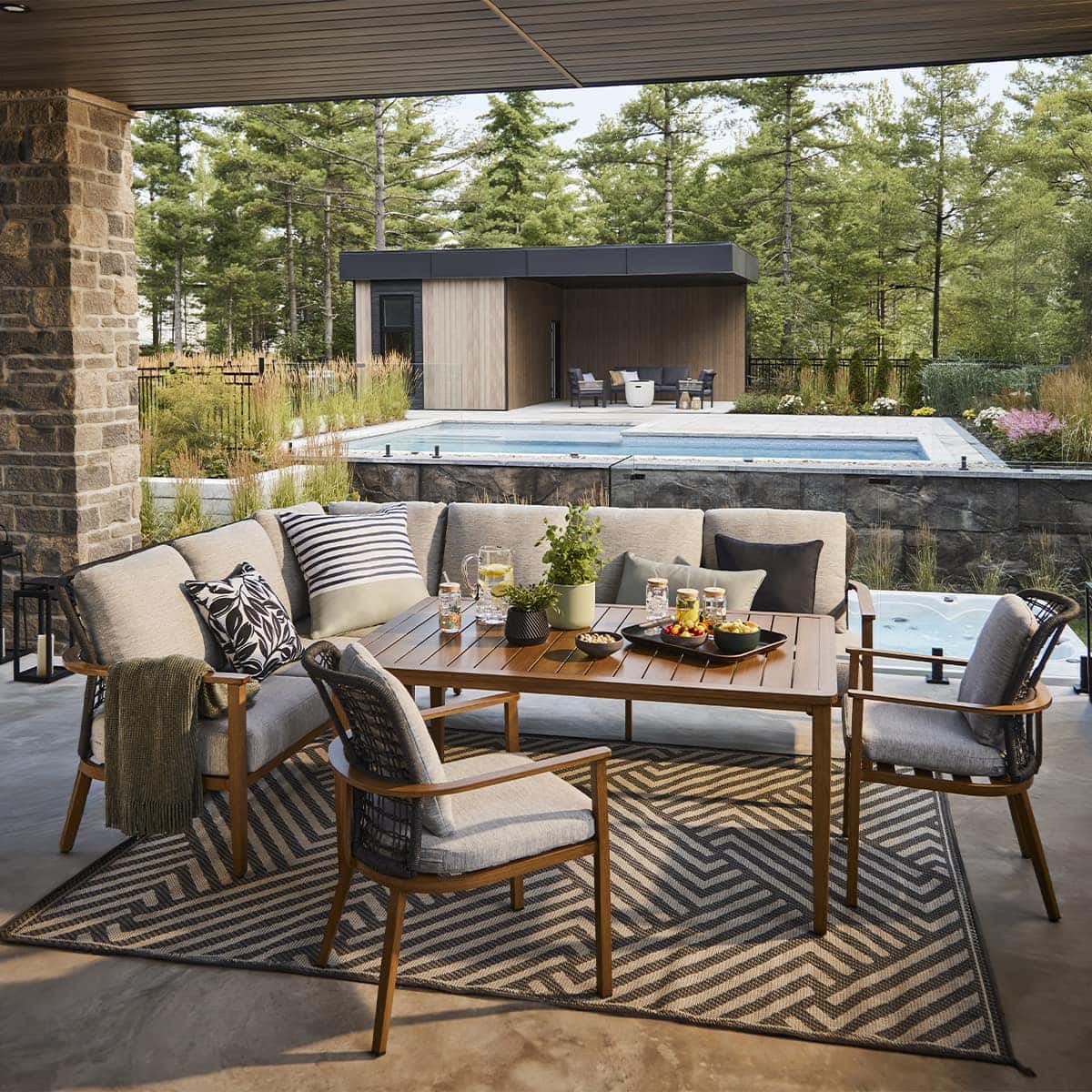 Linz Outdoor Dining Chair