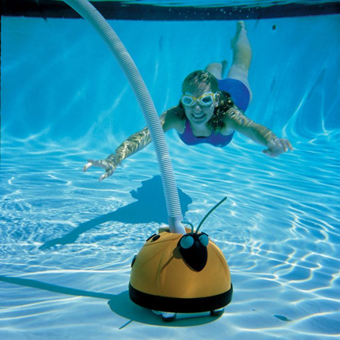 Nettoyeur automatique Aquabug la coccinelle