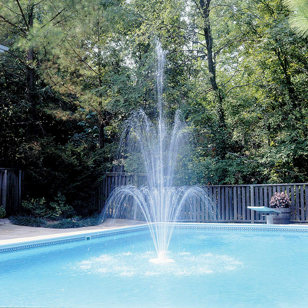 Fontaine de piscine illuminée