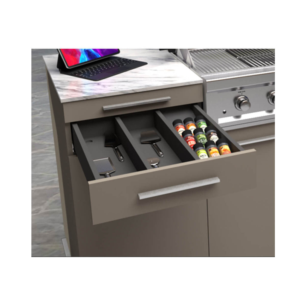 Deluxe Grill Outdoor Kitchen