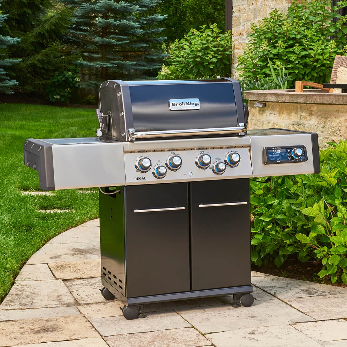 Broil King Regal Q 490 Pro Ir BBQ - 50,000 BTU