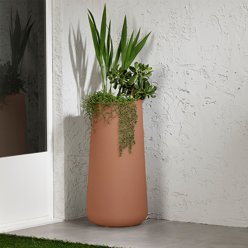 Large Dalya Outdoor Planter