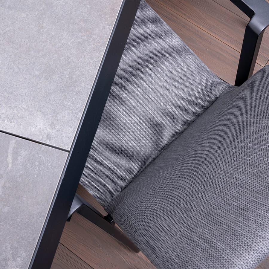 Ensemble à dîner extérieur Iceland - Chaises à haut dossier grises