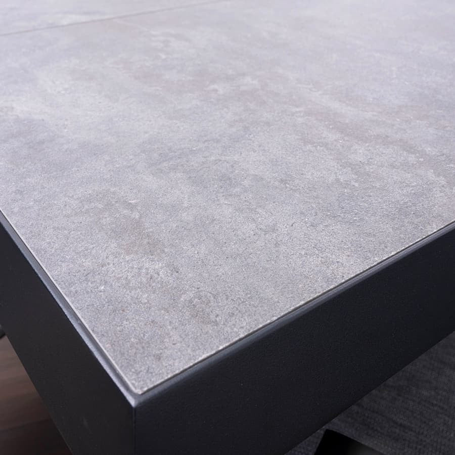 Iceland Outdoor Extendable Dining Table