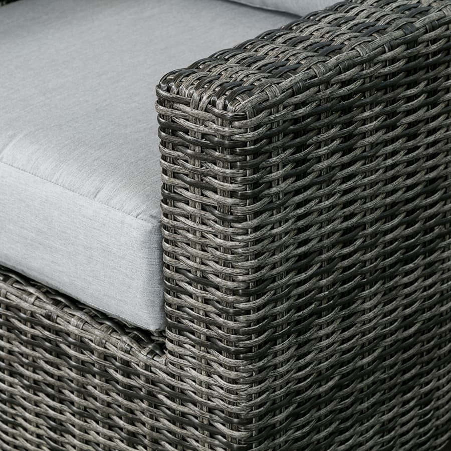 Victoria Outdoor Armchair