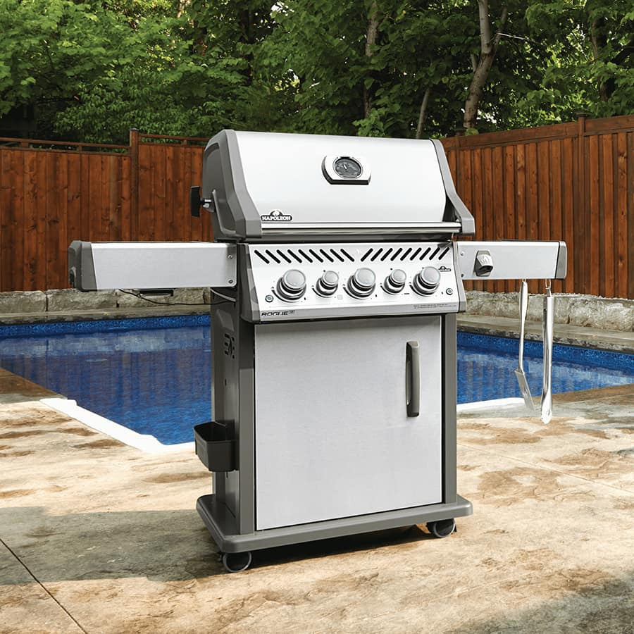 Napoleon Rogue Se 425 BBQ - 70 500 BTU