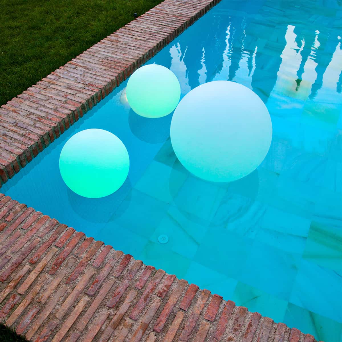 Lumière extérieur et flottante Buly Solar