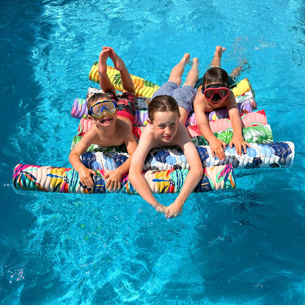 Nouilles de piscine assorties : Flamant, Ananas, Hexa et Fleurs
