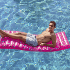 Matelas gonflable rétro rose