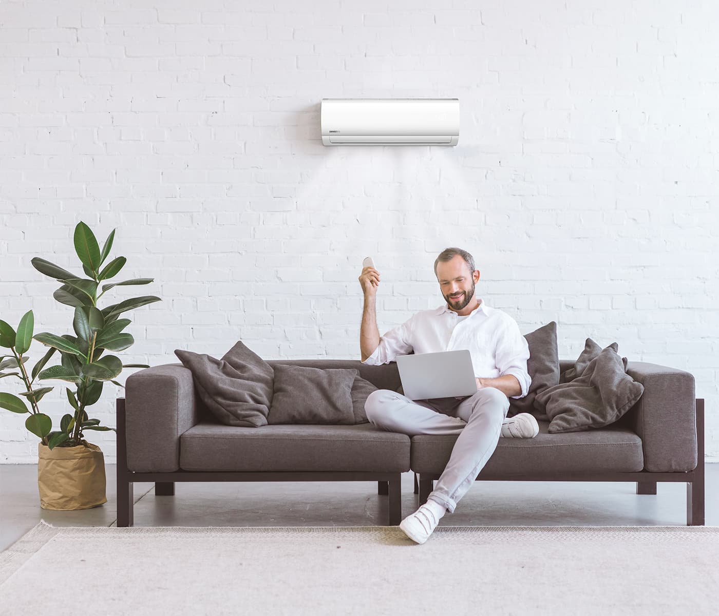 Capella 16 Wall-Mounted Heat Pump