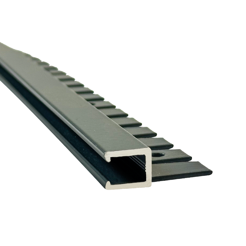 Margelle supérieur de coin entaillée à rail unique pour piscine creusée (gris) - 2 pi