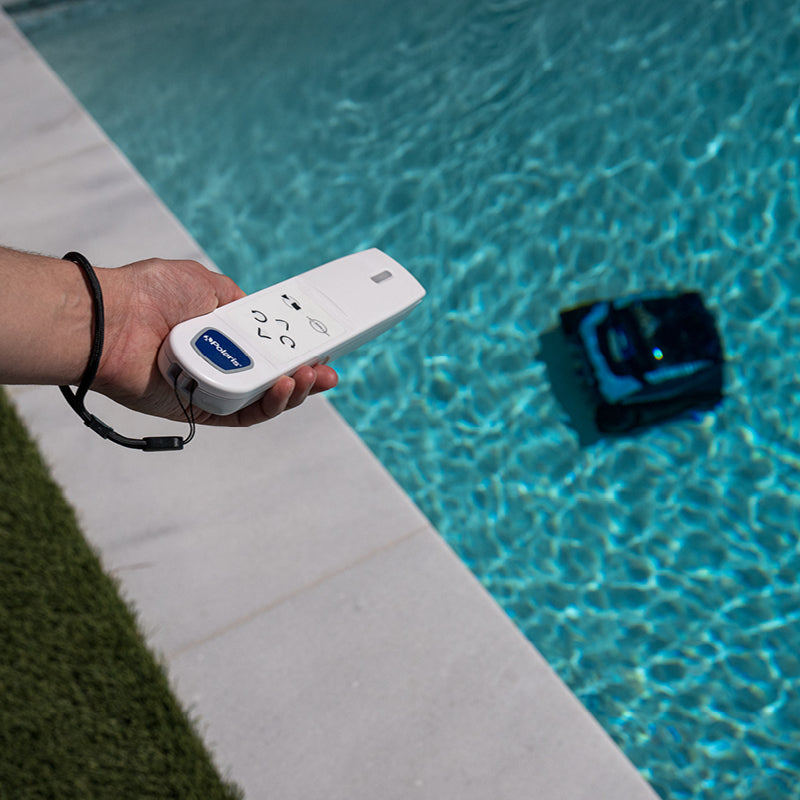 Robot nettoyeur sans fil Freedom+ avec télécommande