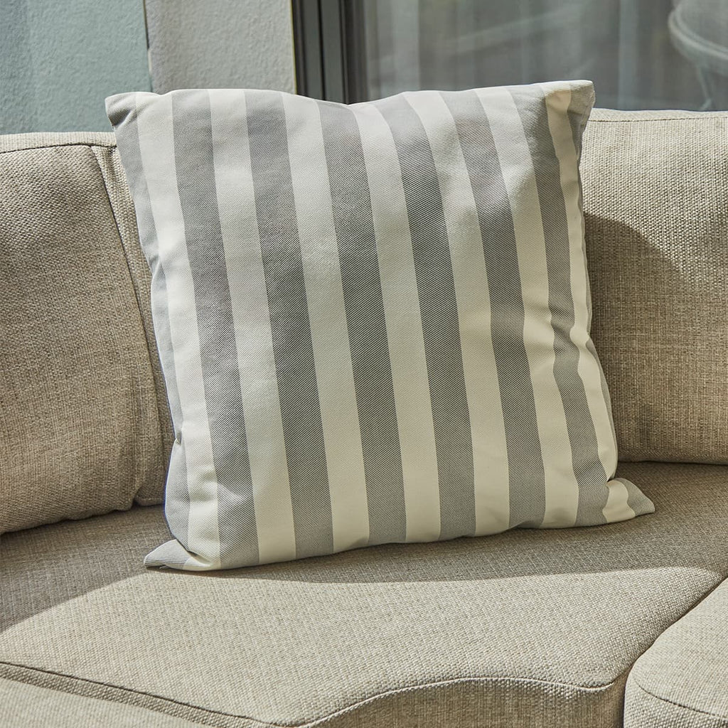 Outdoor Cushion 24 x 24 in. - Gray Cabana Print
