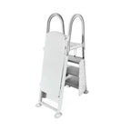 Pool Ladder with Safe  Locking Closure