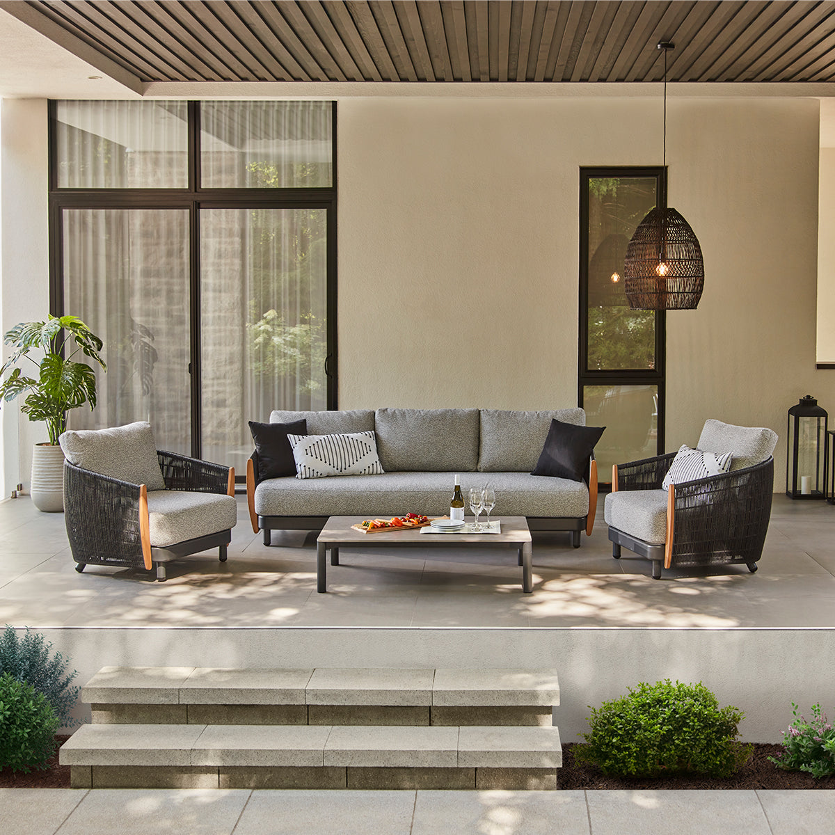 Moment Outdoor Conversation Set