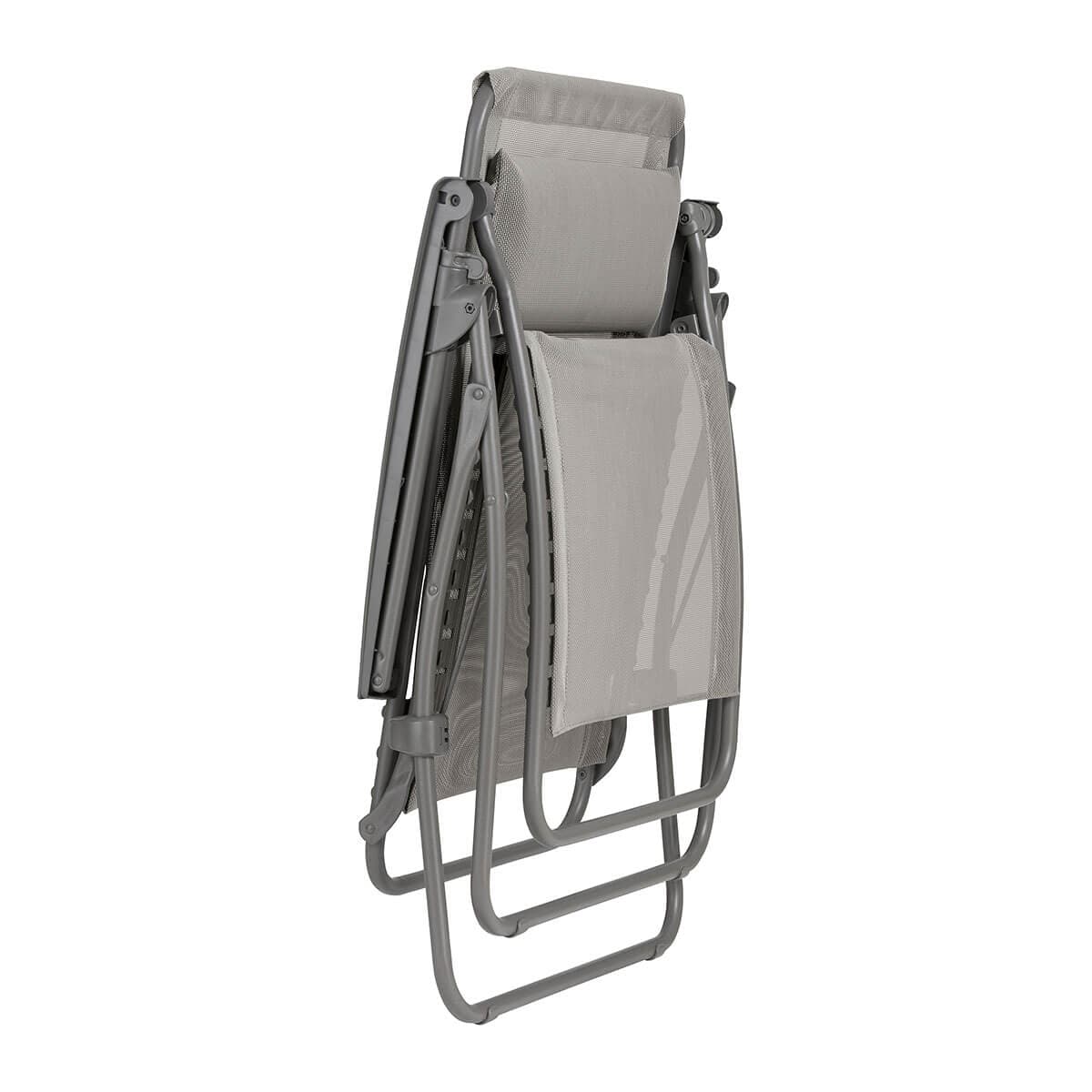 R-Clip Recliner Chair