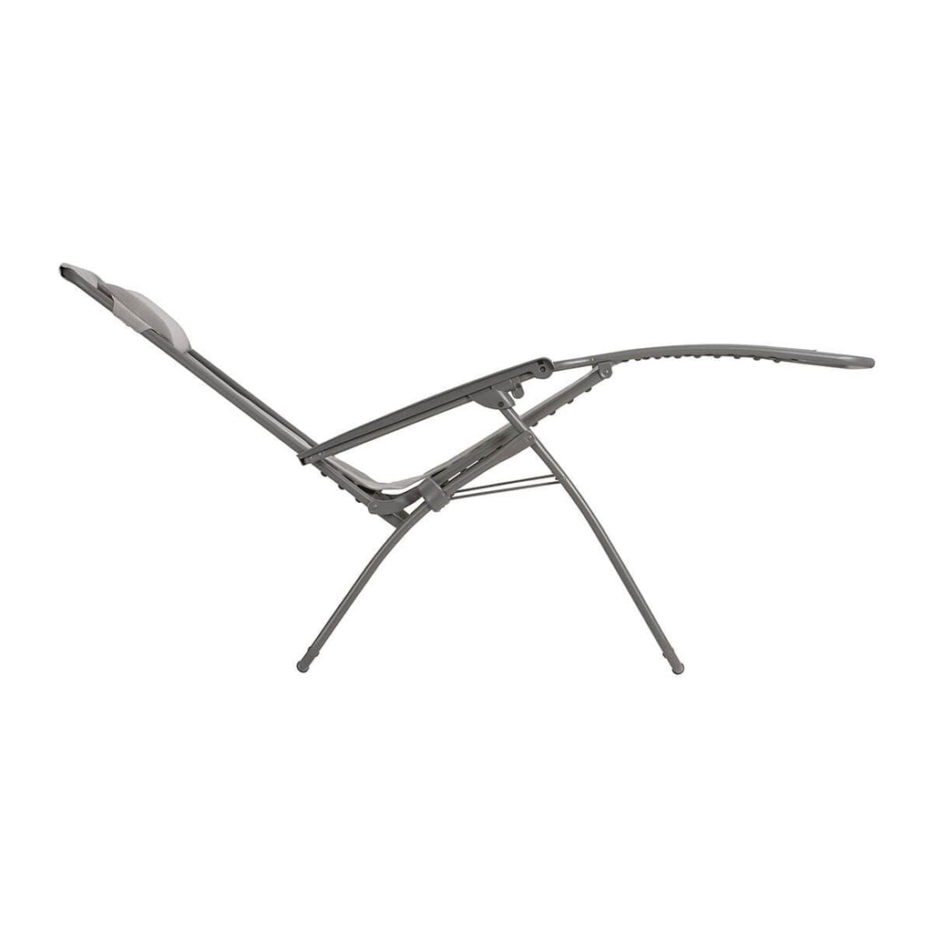 R-Clip Recliner Chair