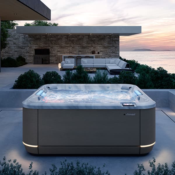 Jacuzzi hot tubs