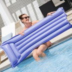 Matelas de piscine : émeraude, rouge ou lilas (3 couleurs assorties)