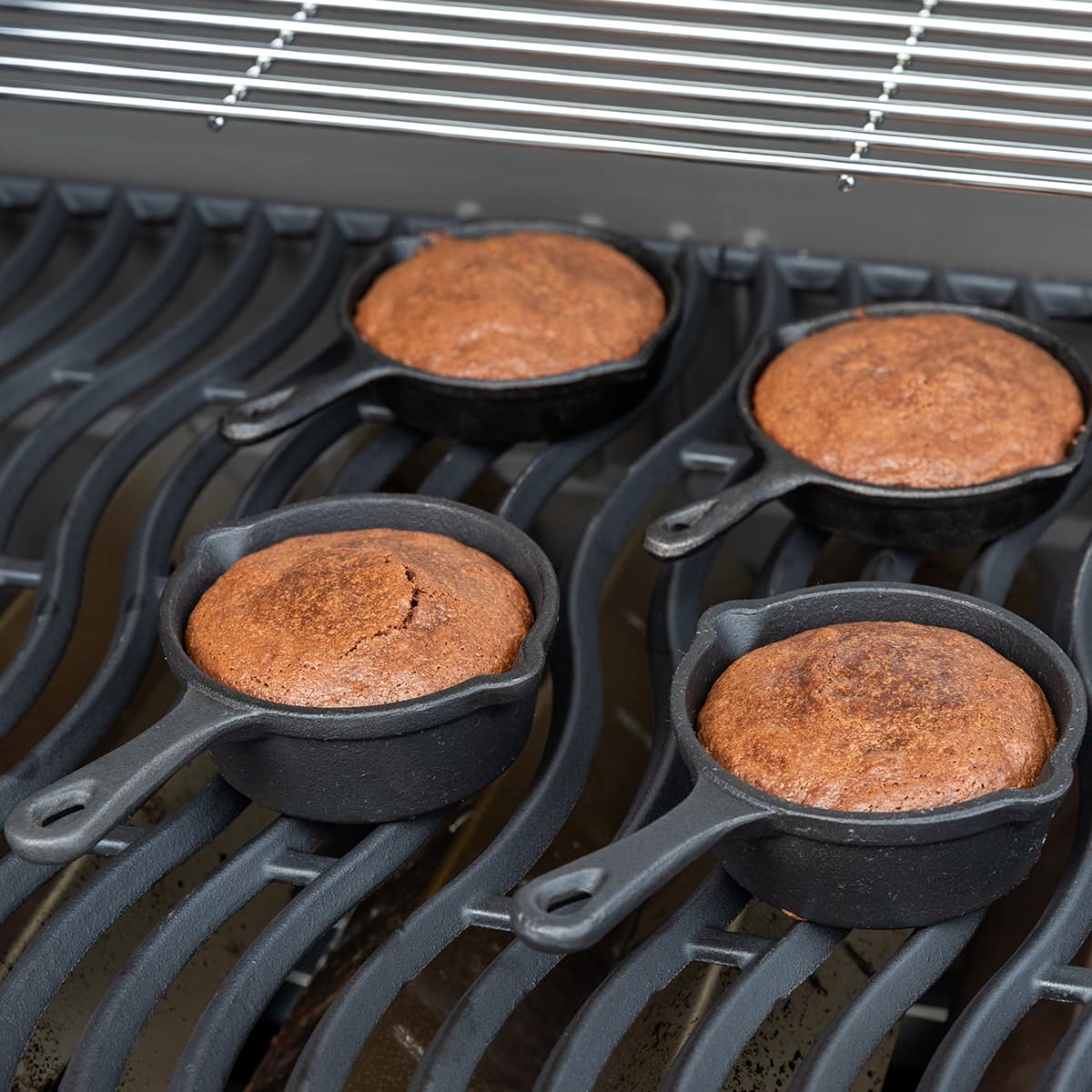 Cast-iron Dessert Pan