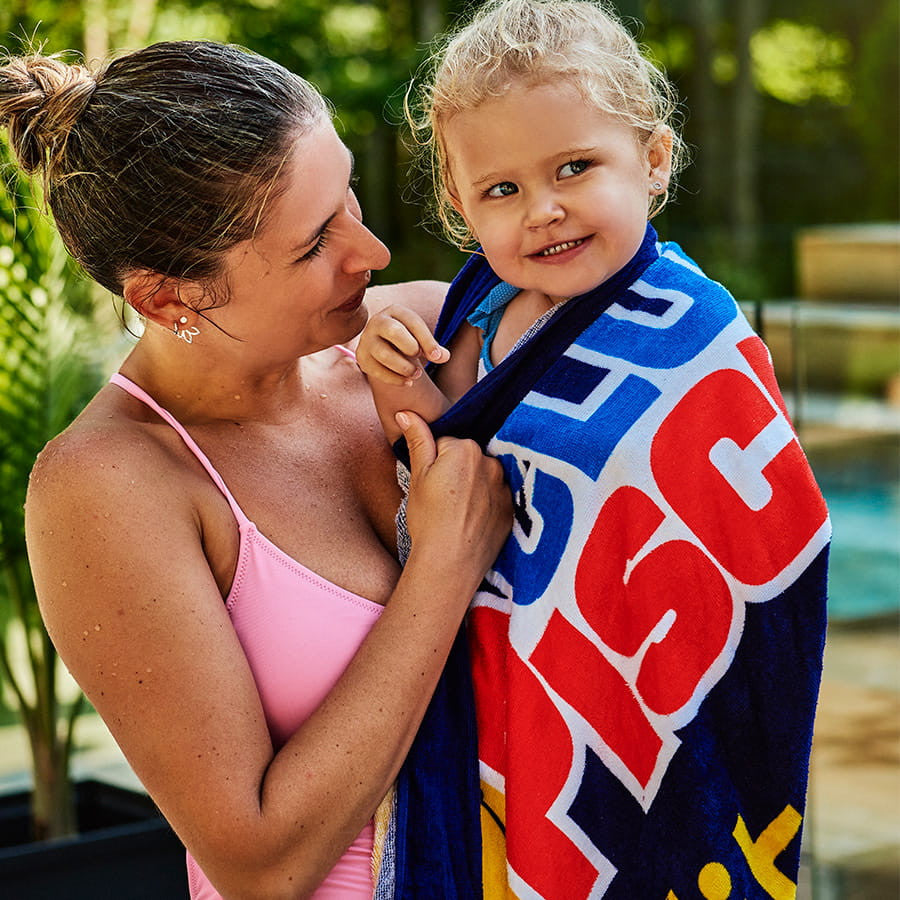 Club Piscine Logo Beach Towel
